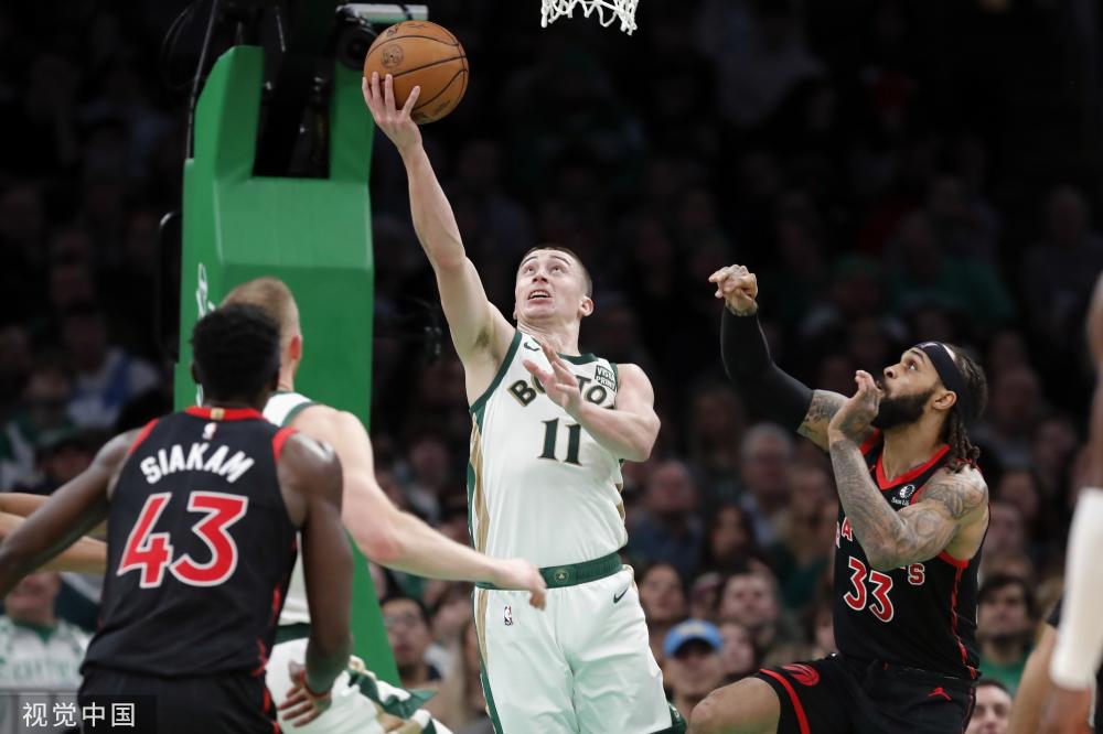 日本队通过 日本队通过